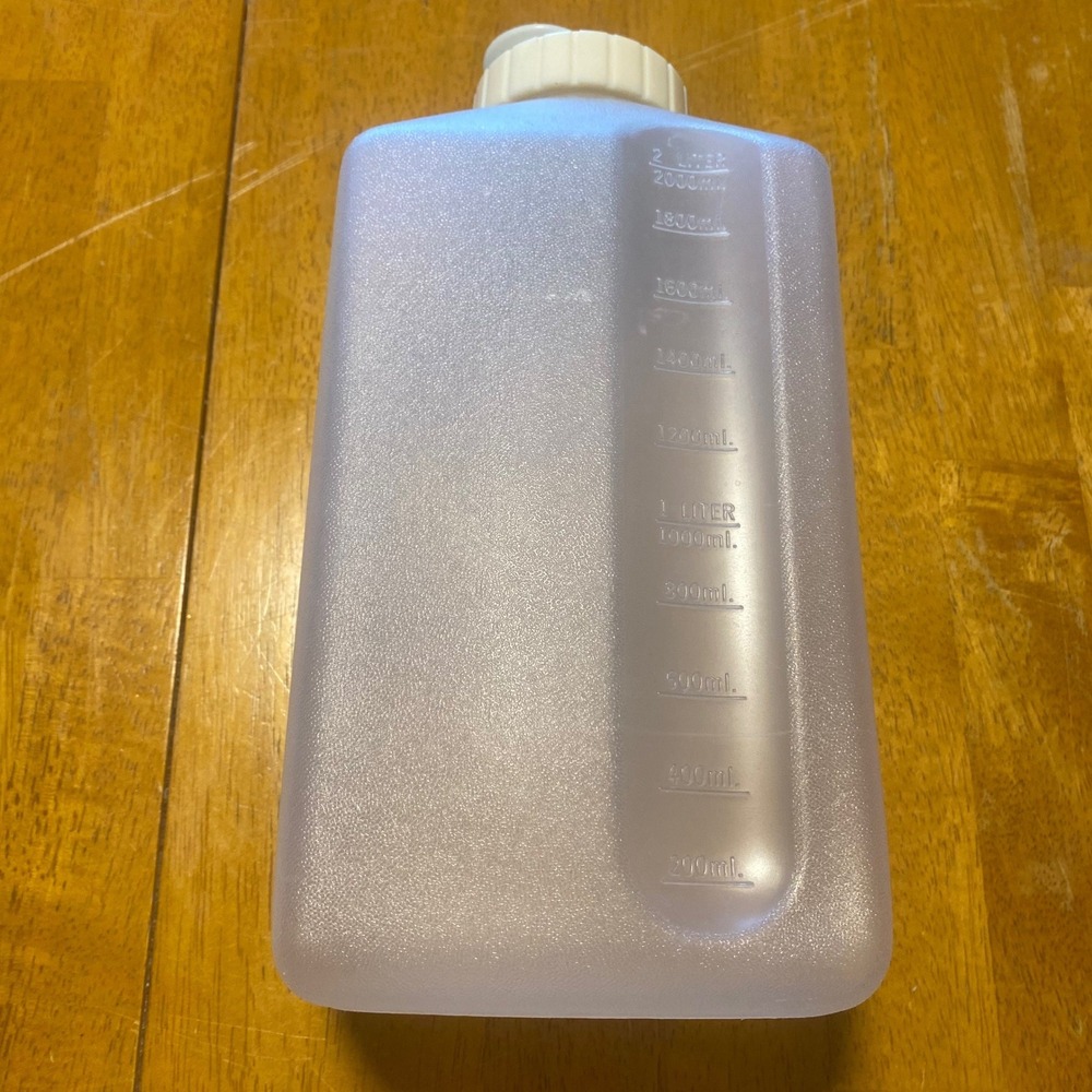 Rubbermaid 2 Quart Pitcher 64oz Clear Excellent Graduated Measurements